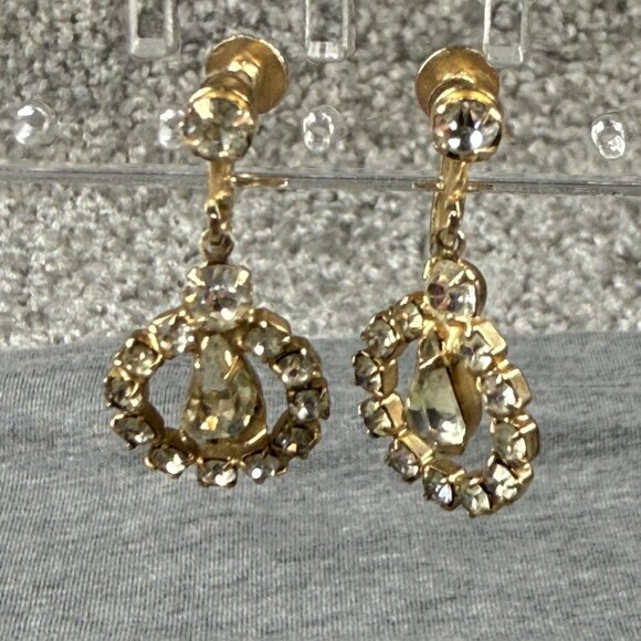 Vintage Gold-Tone Screw Back Clip-On Earrings Clear Rhinestones Teardrop Accent - Picture 14 of 16